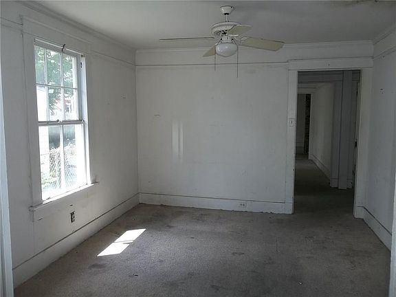 5th image of 428 Derbigny St