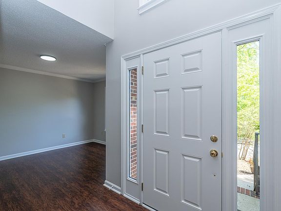 3rd image of 10 Fox Ridge Way