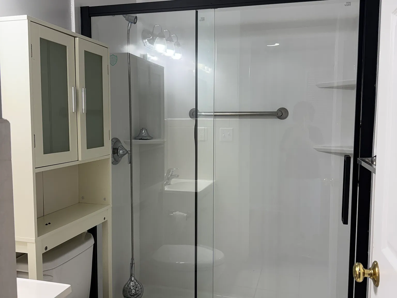 2 bed, 800 sqft, $1,750 — Photo 4