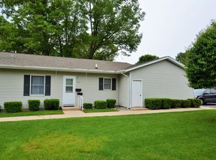 1085 Walnut Grove Dr #32, Muskegon, MI