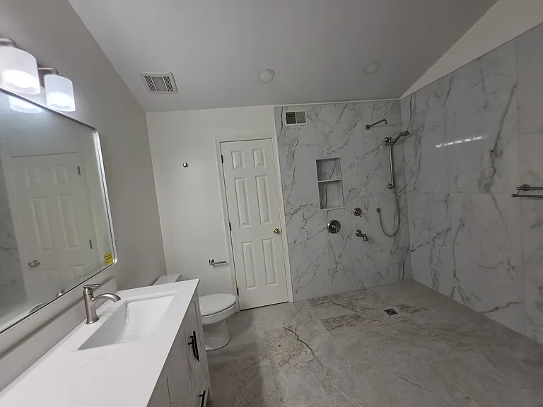 303 Harvest Ln — Photo 25