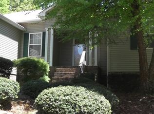 6237 Golden Dr, Morristown, TN 37814