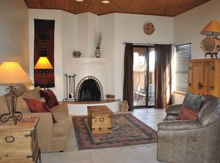 2811 Plaza Amarilla, Santa Fe, NM 87507