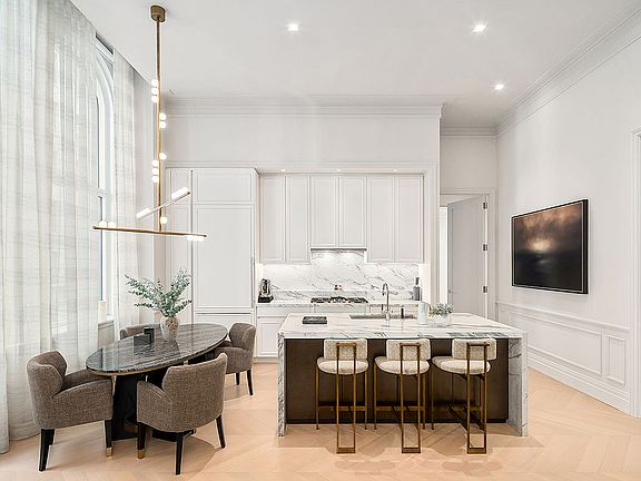 2nd image of 108 Leonard St #4B