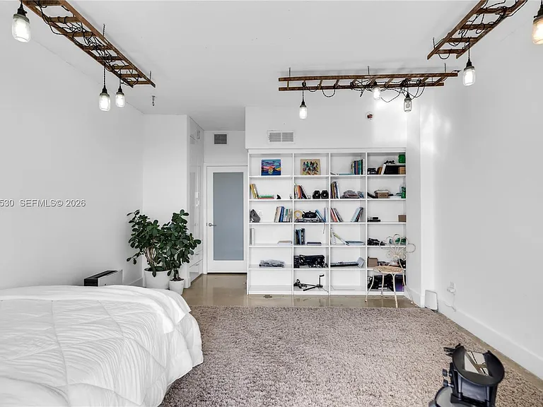 5701 Biscayne Blvd #Penthouse 9 — Photo 33