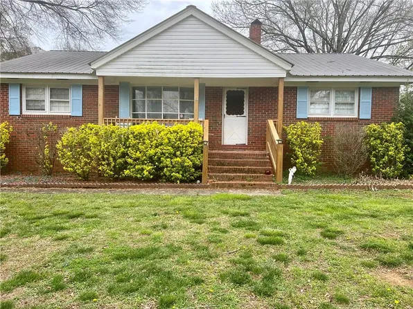 254 Old Calhoun Rd NE, Rome, GA 30161