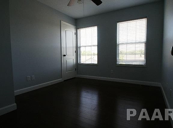 5th image of 908 Brighton Ave