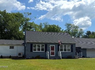 1564 Spruce St, Stroudsburg, PA 18360