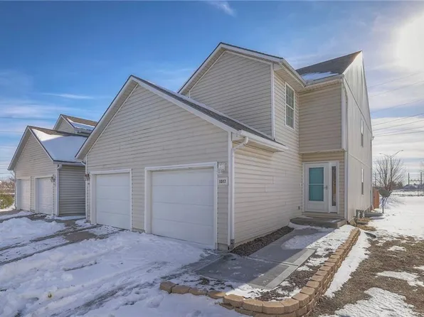1317 Toulouse St, Belton, MO 64012