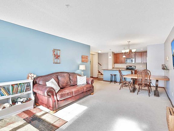 2nd image of 3374 White Pine Way