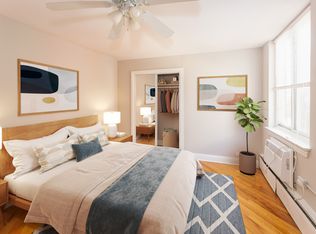1420 Chicago, Evanston, IL 60201