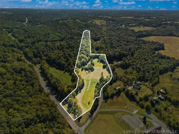 1456 N Hardy Rd, Marengo, IN 47140