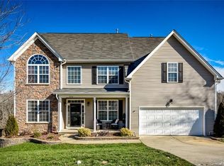 354 Almora Loop, Mooresville, NC 28115