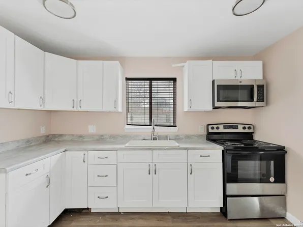 215 Prosperity, San Antonio, TX 78237