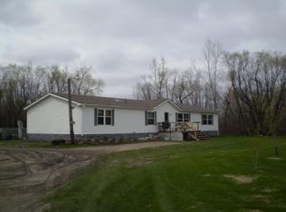 945 14th St NE, Thompson, ND 58278