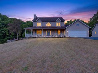 6325 Knoll Dr, Middleville, MI 49333