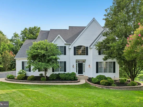 11 Devonshire Ct, Wilmington, DE 19807
