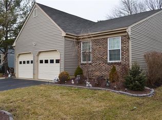 17 Betsy Ross Dr #0, Monroe, NJ 08831