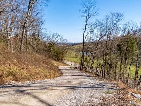 4th image of 1130 Mahon Rd