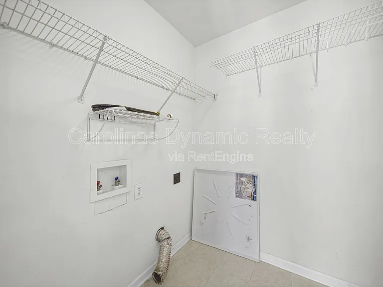 17059 Commons Creek Dr — Photo 23