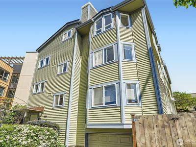 5110 Ravenna Place NE #301, Seattle, WA, 98105