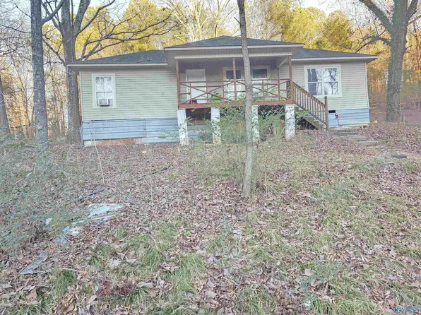 724 Old Highway 31, Falkville, AL 35622