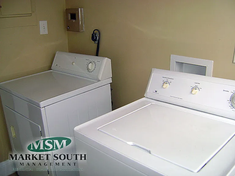 540 E Gaston St #B — Photo 10