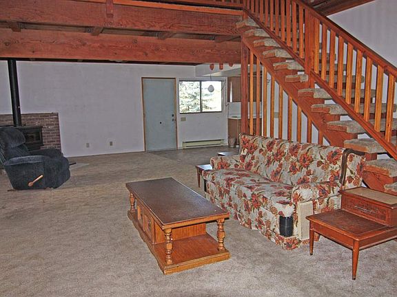 2nd image of 631 Lenora Dr