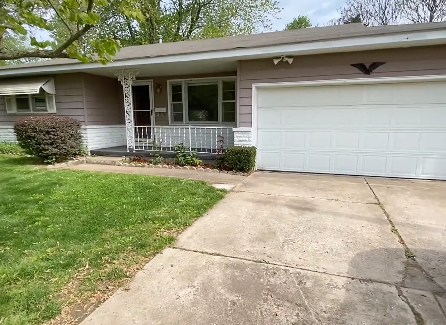 3 bed, 1400 sqft, $1,495 — Photo 1