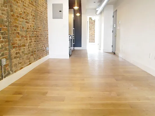 Rented by Premier Metro Realty Corp | media 25