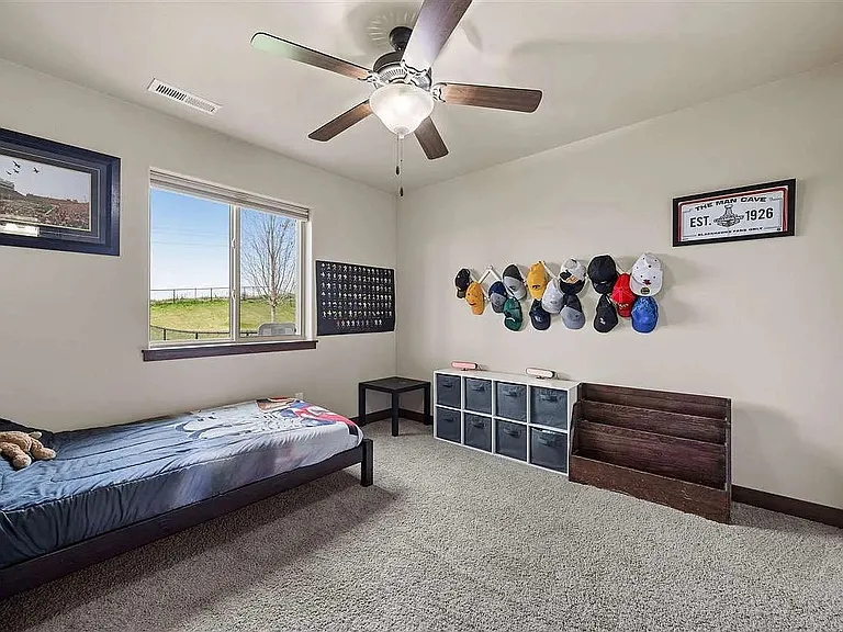 459 Bainberry St #1 — Photo 5
