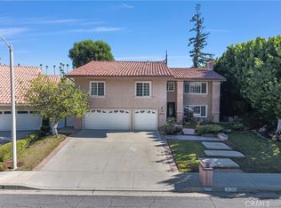 22715 America Way, Calabasas, CA 91302