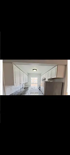 121 21st St #1A Photo 1