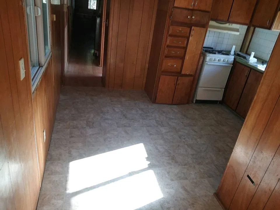 227 Grape St