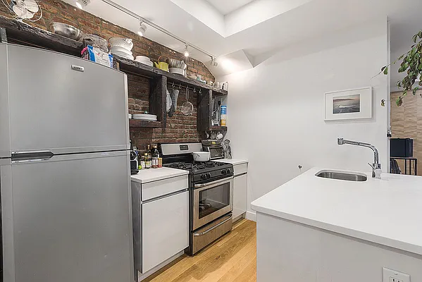 Rented by Corcoran | media 12