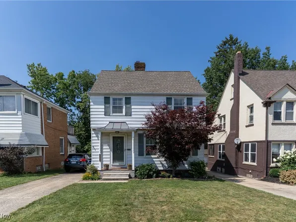 3601 E Scarborough Rd, University Heights, OH 44118