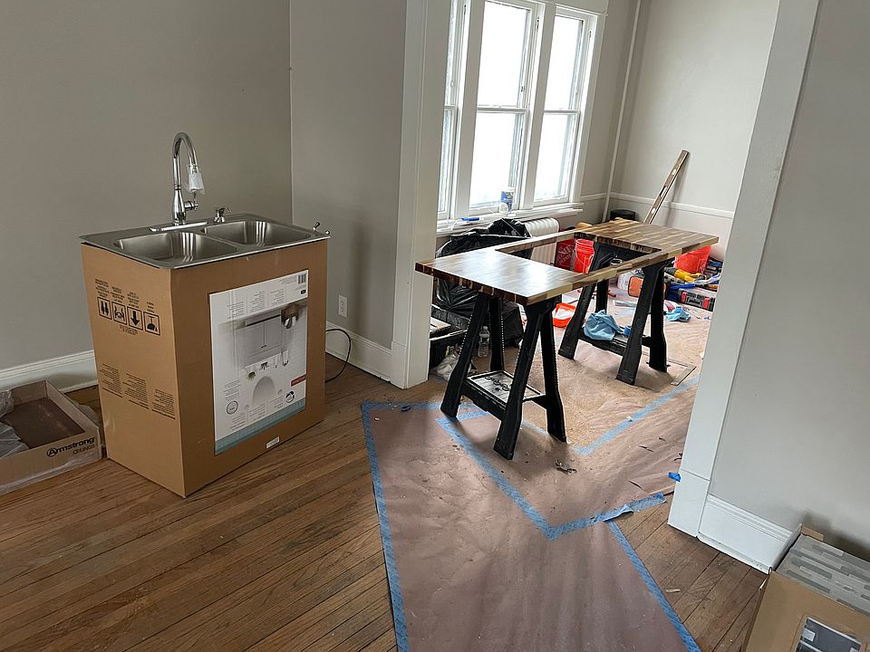 1st image of 17 Maplewood St Unit 1