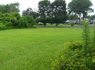 2740 Shoreland Ave, Toledo, OH 43611