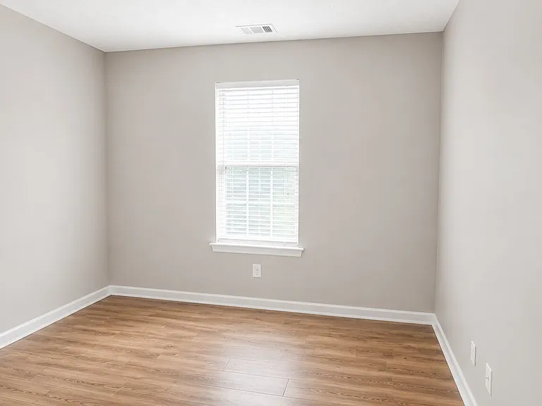 346 Summer Hill Cir — Photo 13