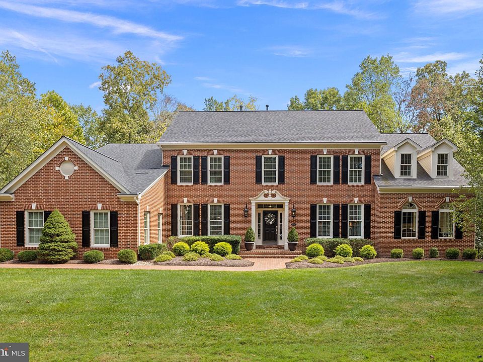13741 Balmoral Greens Ave, Clifton, VA 20124 Zillow