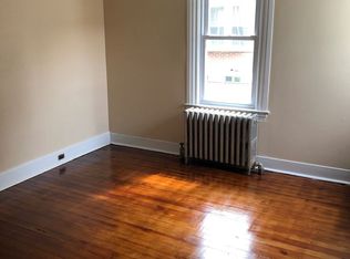 424 E 20th St #A, Chester, PA 19013