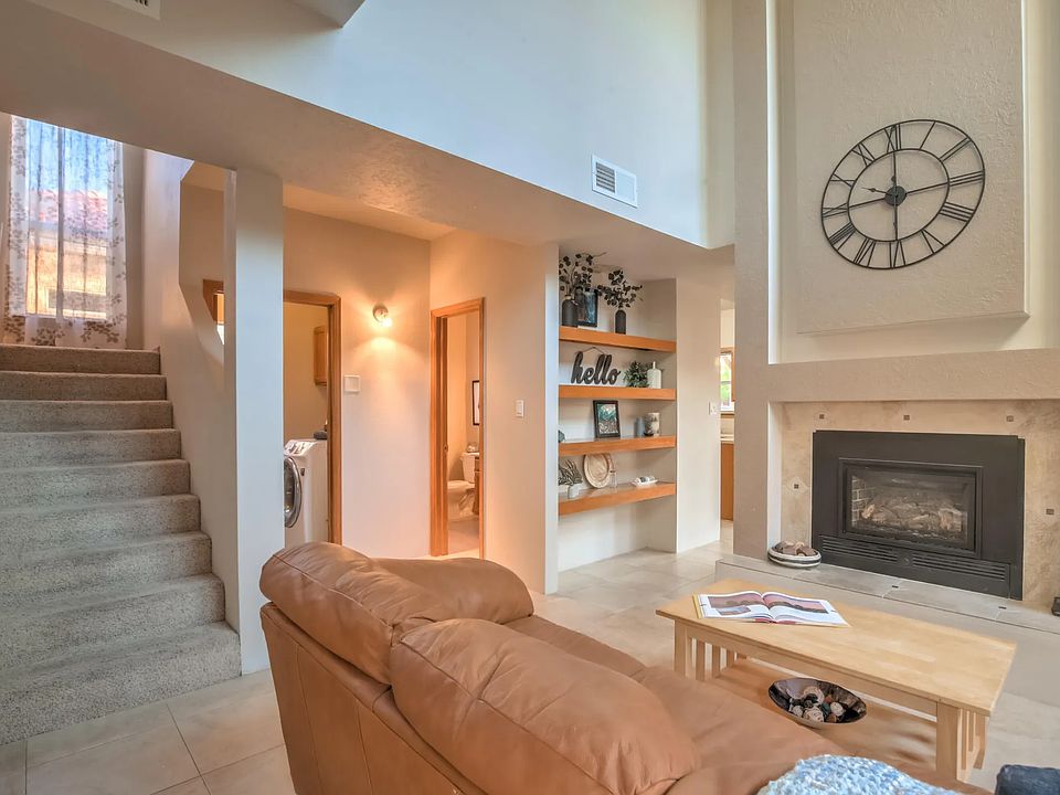 1st image of 6915 Los Alisos Ct NW