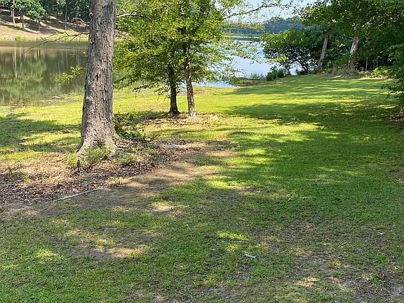 5th image of 805 County Road 2762