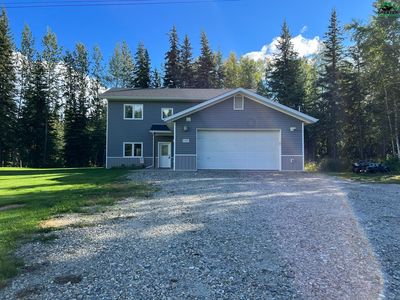 1225 Bobbet Ave, North Pole, AK, 99705