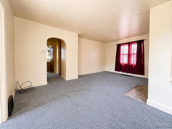 2nd image of 706 N 28th St