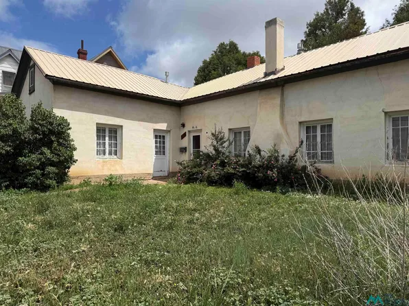 2216 Hot Springs Blvd, Las Vegas, NM 87701