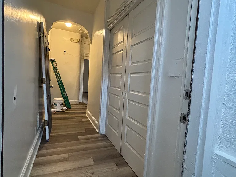 292X Parkwood Ave — Photo 5