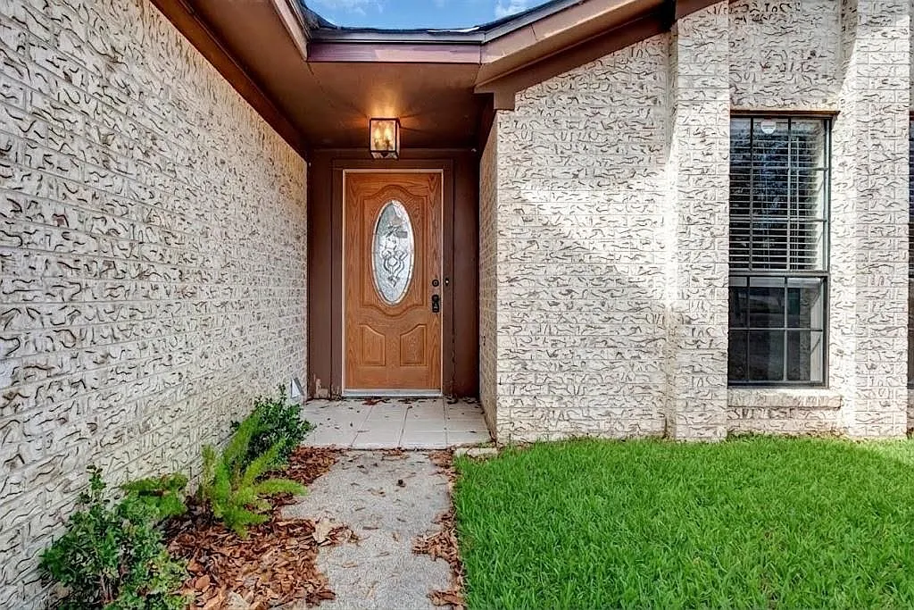 3 bed, 2.0 bath, 1702 sqft, $1,750 — Photo 4