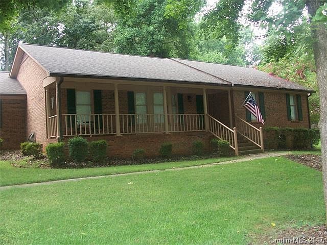 1st image of 406 Belwood Dr