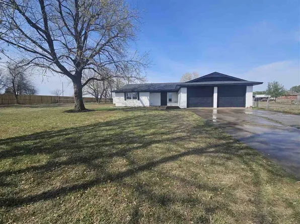 854 County Road 1315, Chickasha, OK 73018